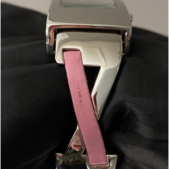 LJ Pink Ribbon Breast Cancer Awareness Watch - Picture 3 of 10